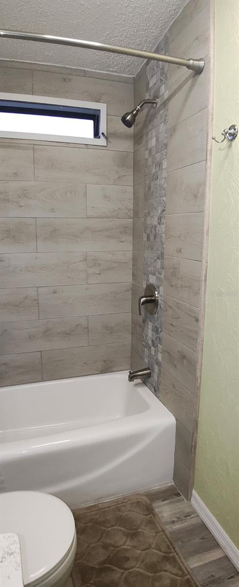 Image 24 of 63 For 3120 Pond Hollow Street