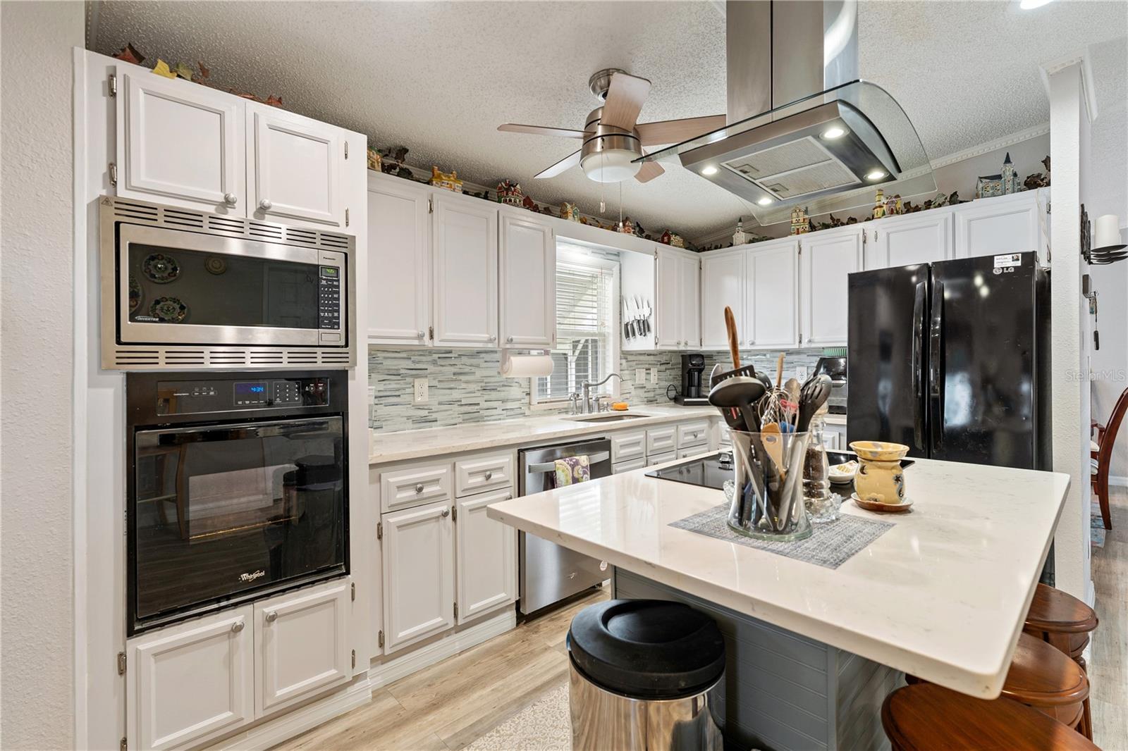 Image 28 of 63 For 3120 Pond Hollow Street