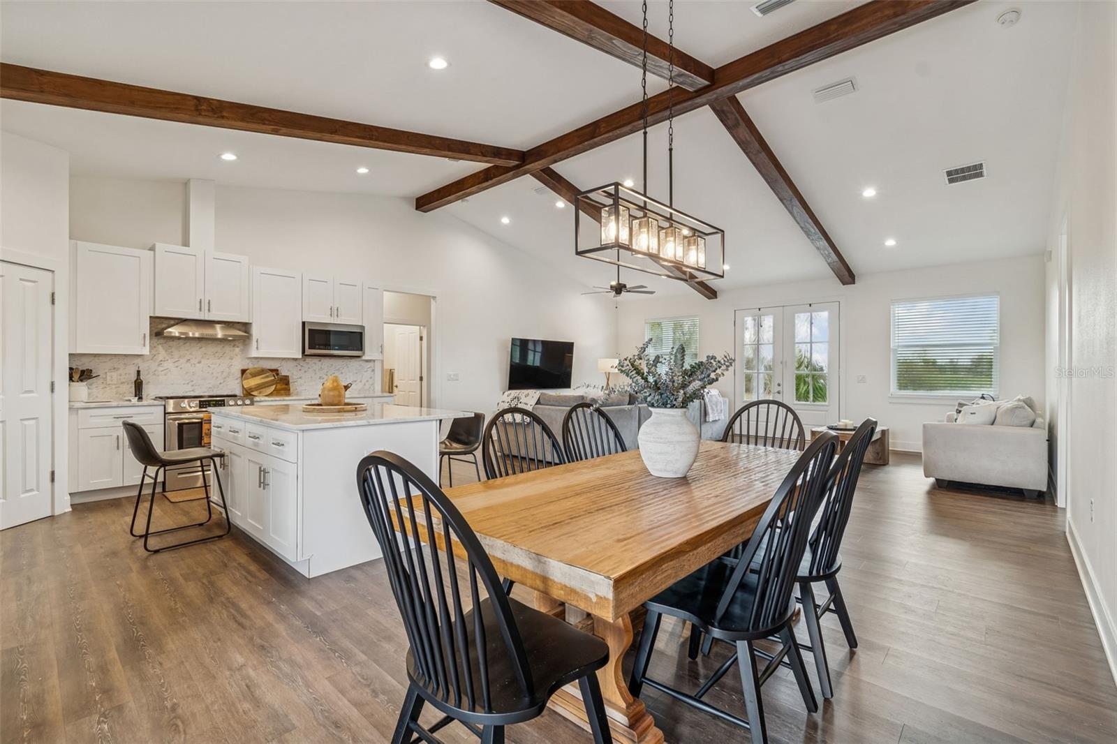 Image 19 of 98 For 5614 Pless Road