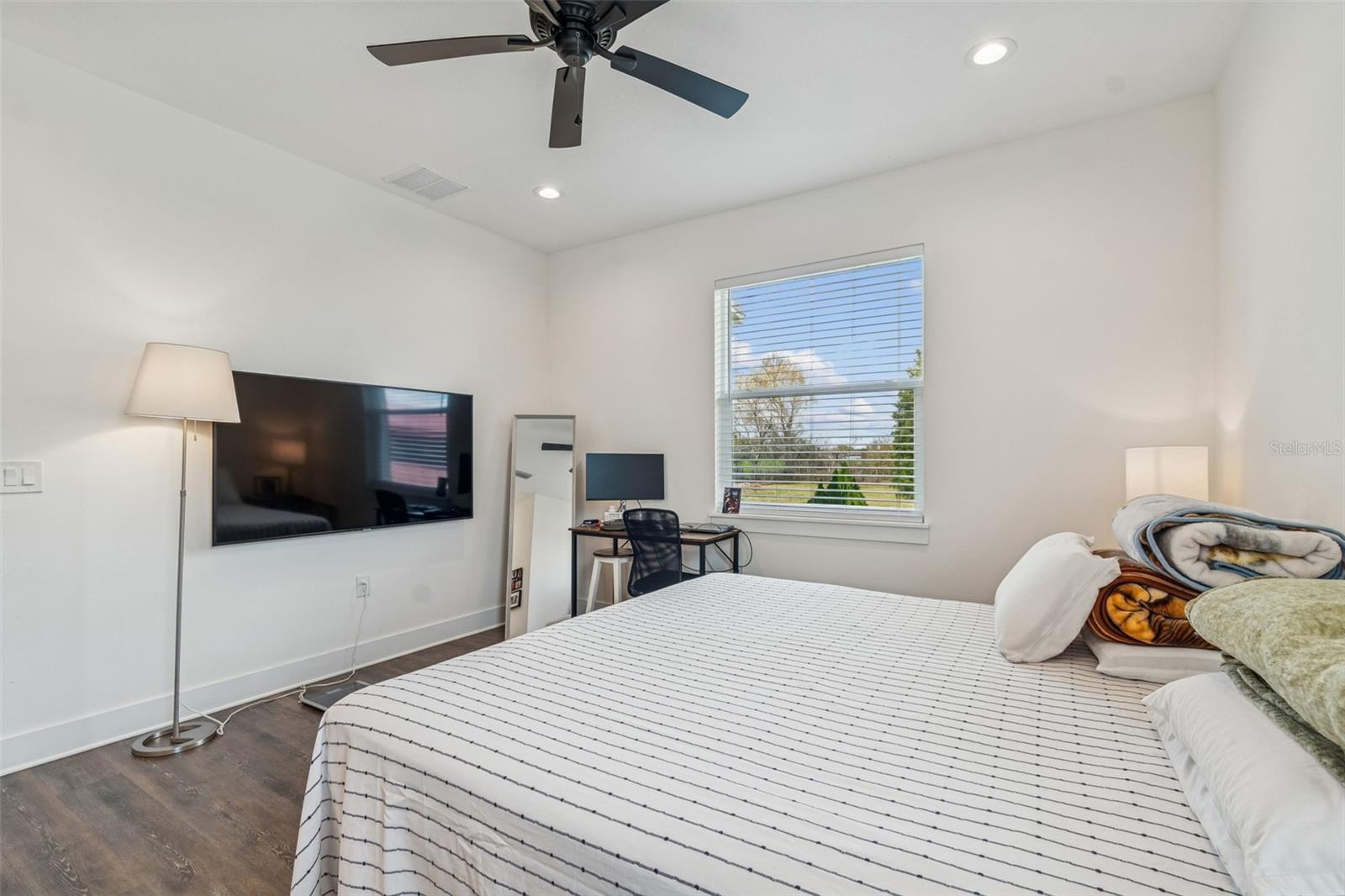 Image 23 of 98 For 5614 Pless Road