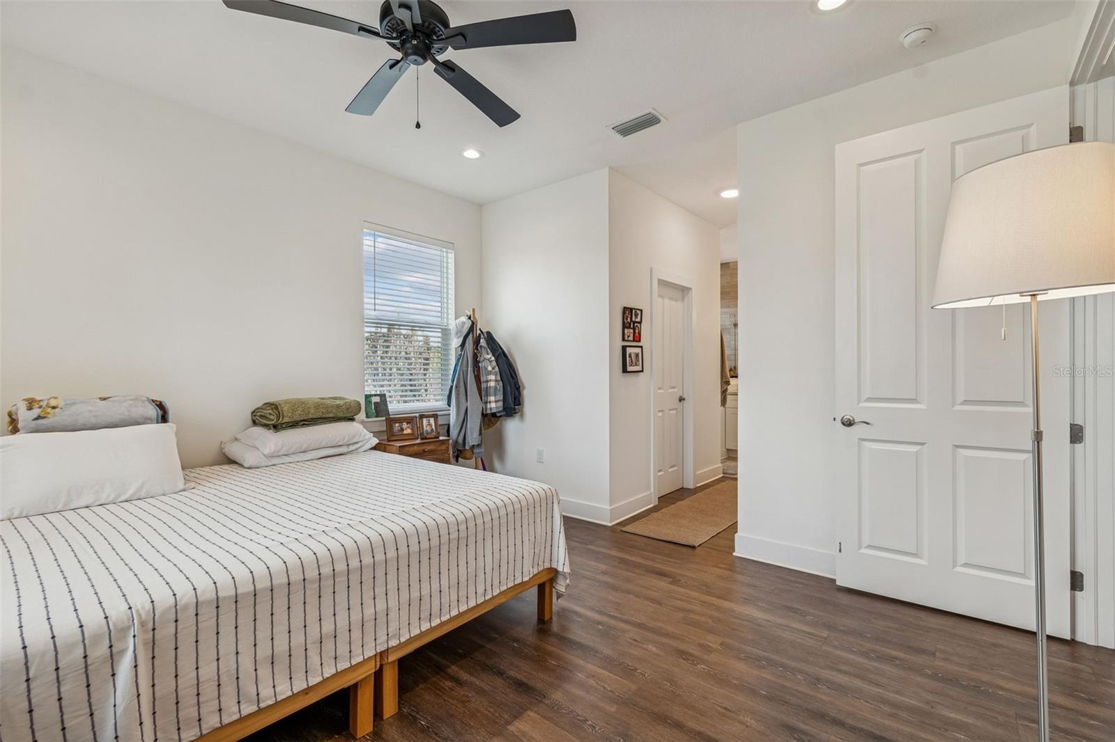 Image 25 of 98 For 5614 Pless Road