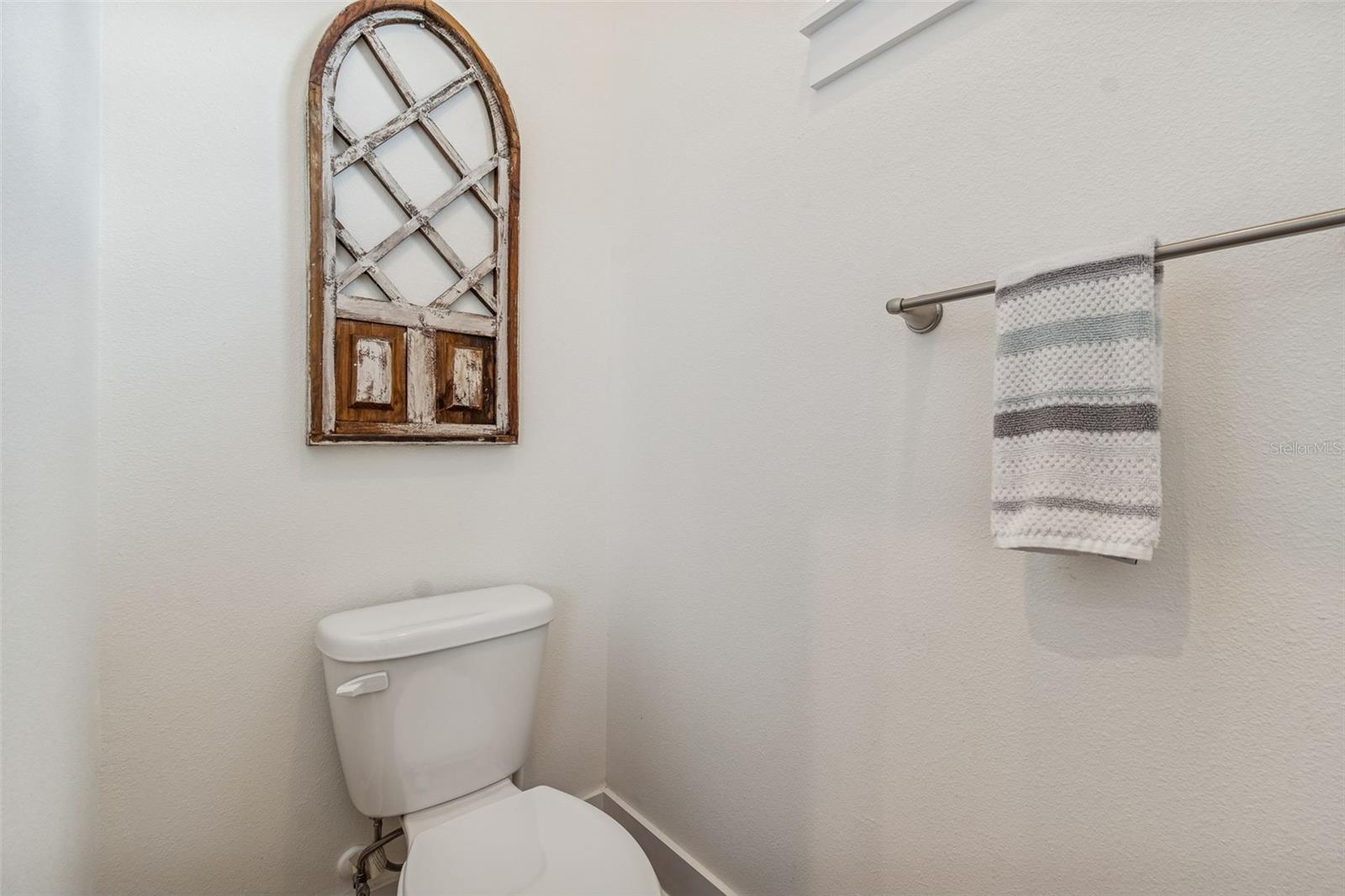 Image 36 of 98 For 5614 Pless Road