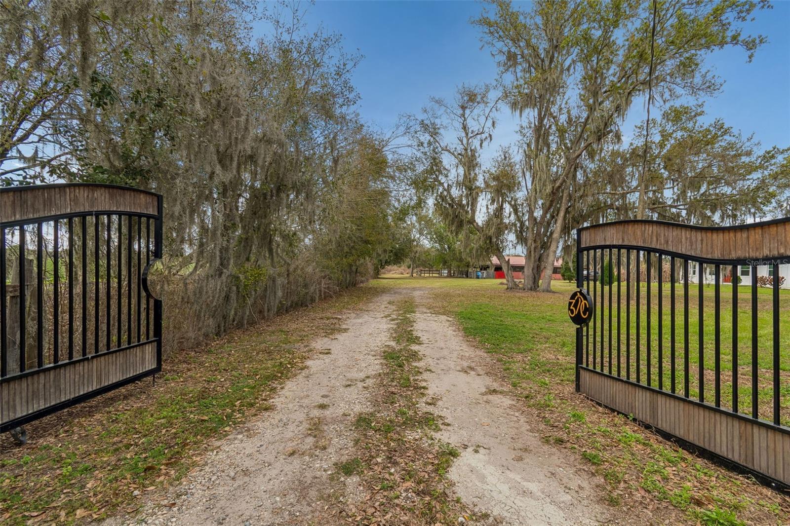 Image 77 of 98 For 5614 Pless Road