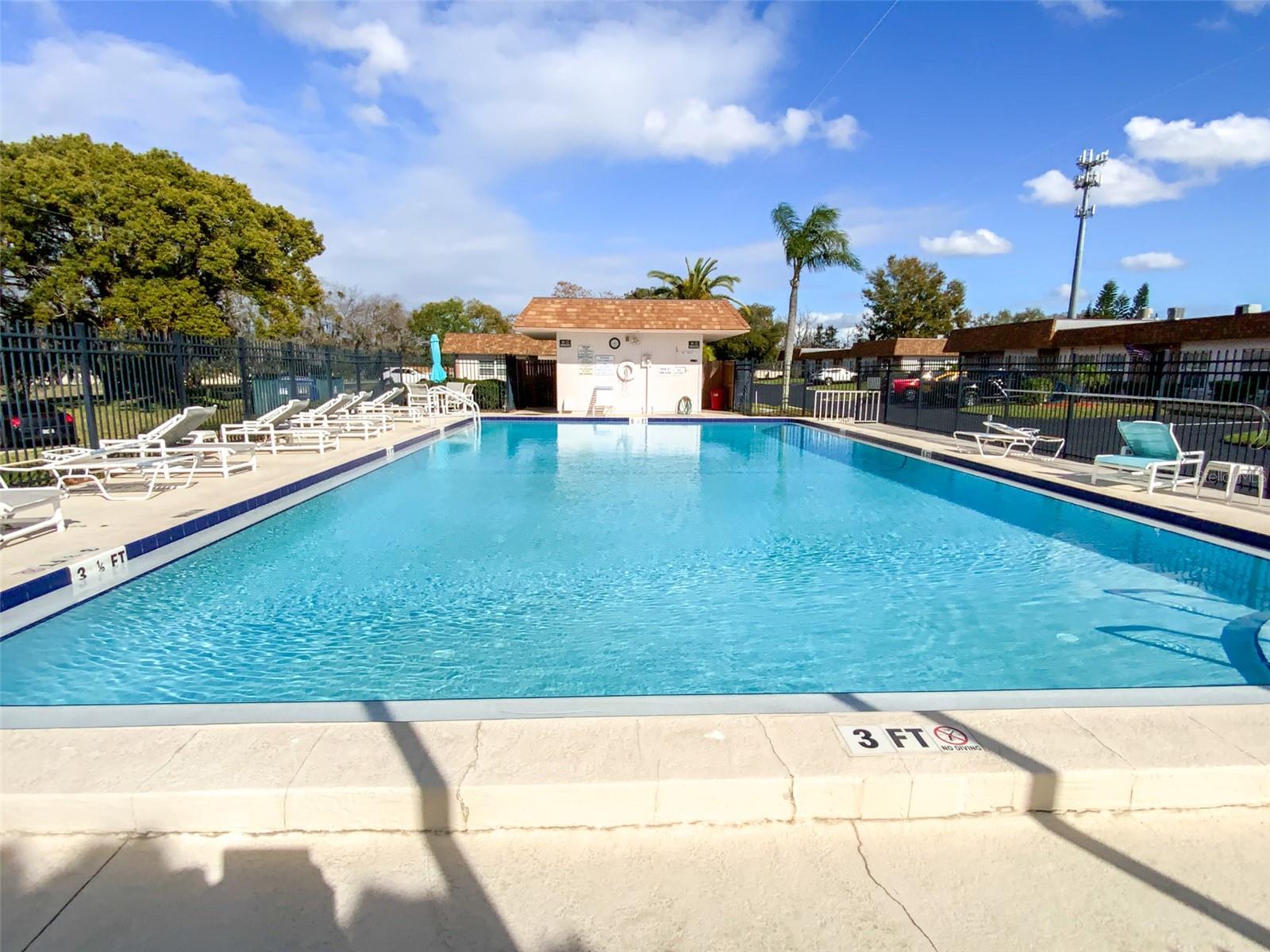 Image 21 of 25 For 6036 Chesham Drive 5