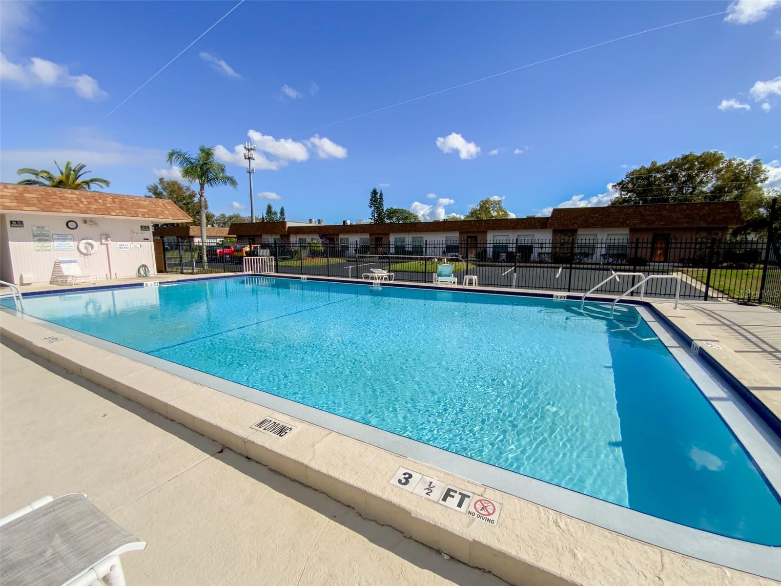 Image 22 of 25 For 6036 Chesham Drive 5