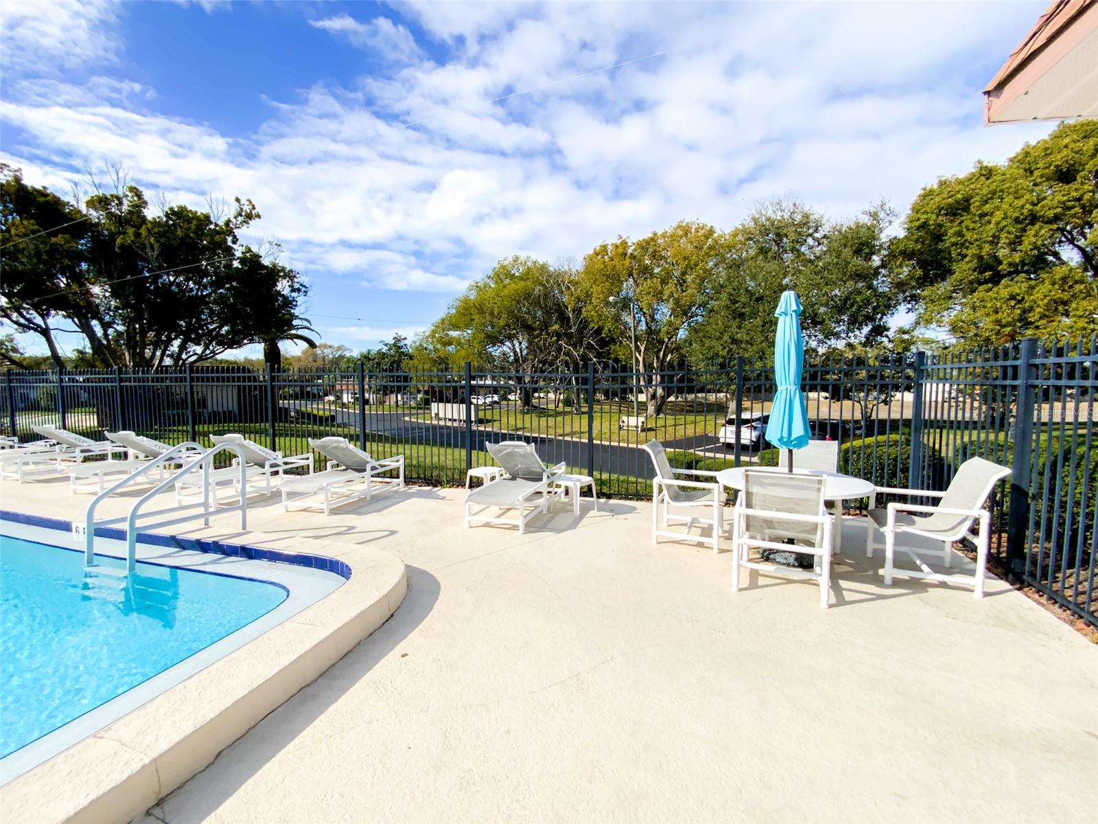 Image 23 of 25 For 6036 Chesham Drive 5