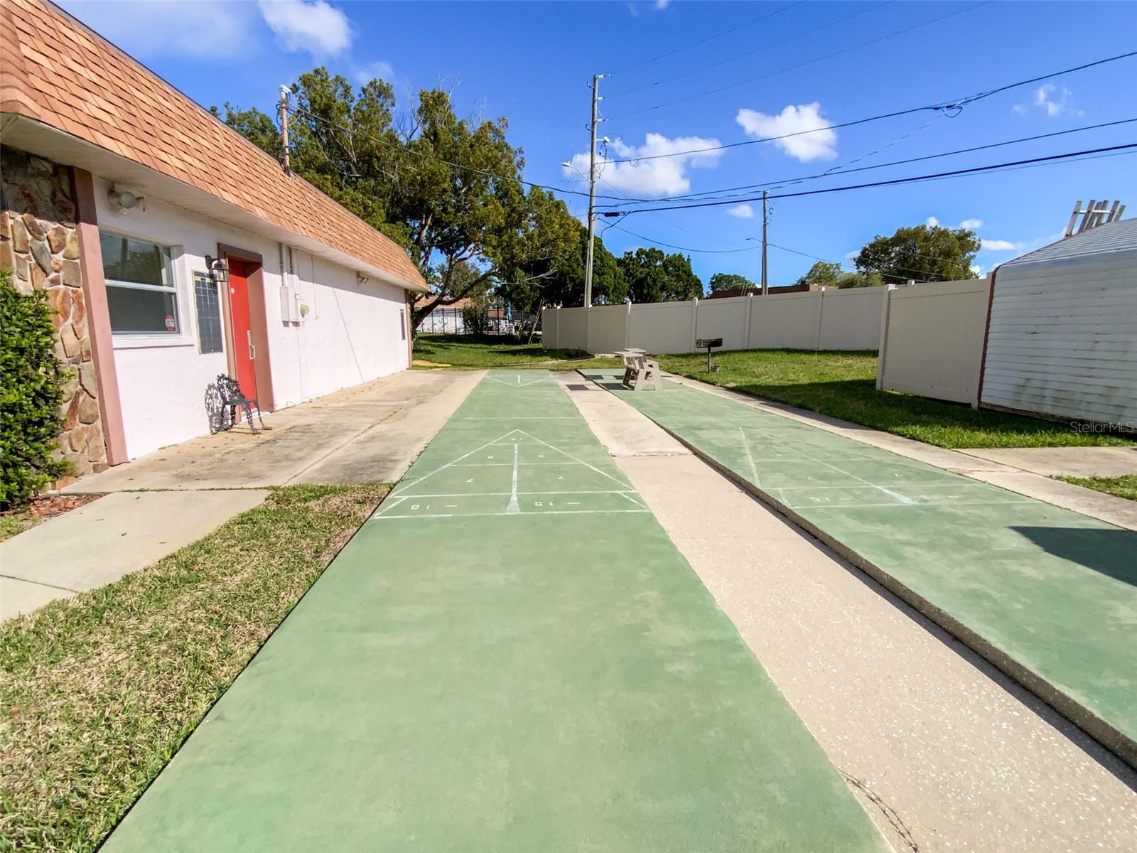 Image 24 of 25 For 6036 Chesham Drive 5