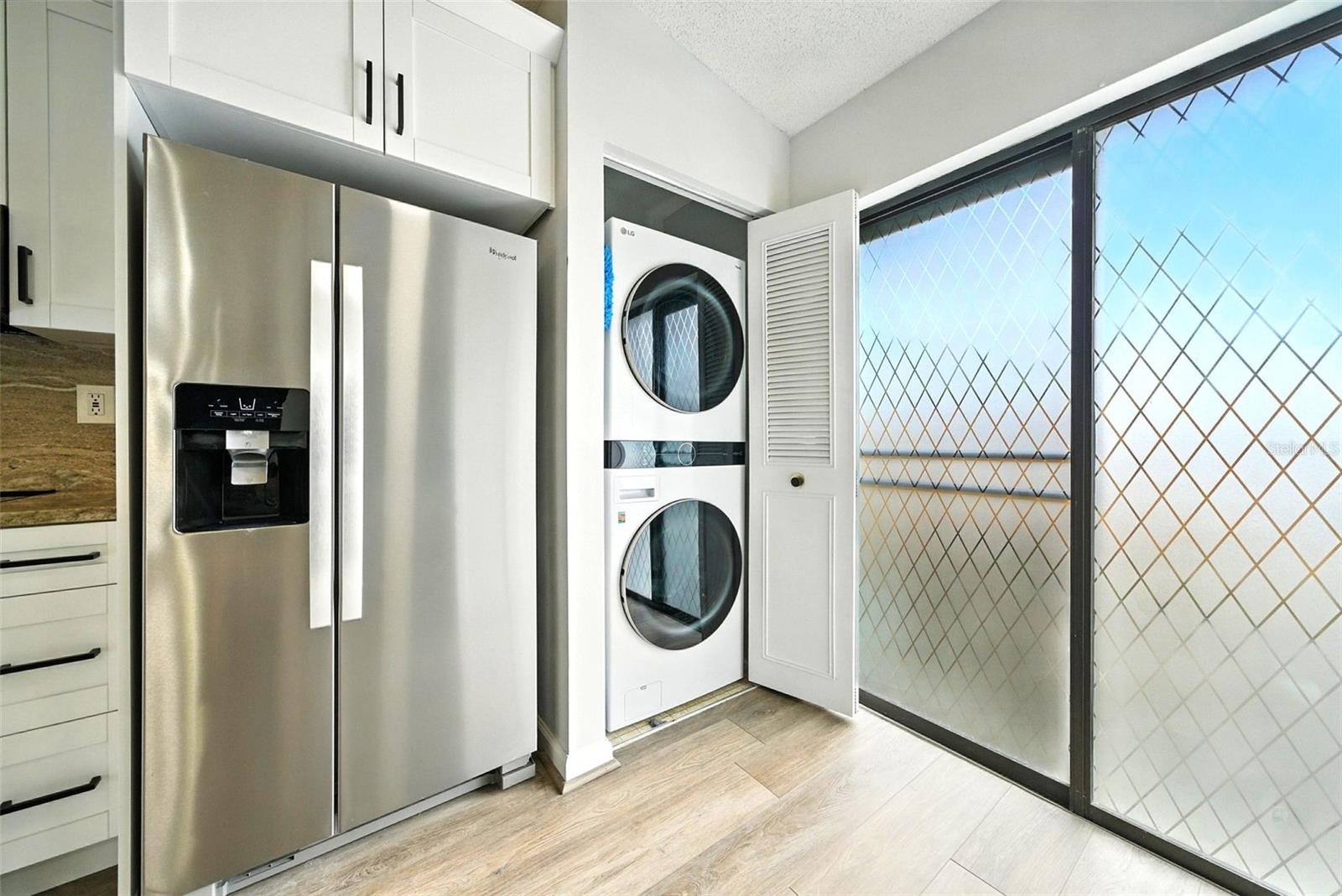 Image 10 of 35 For 1725 Pine Ridge Way E 518e