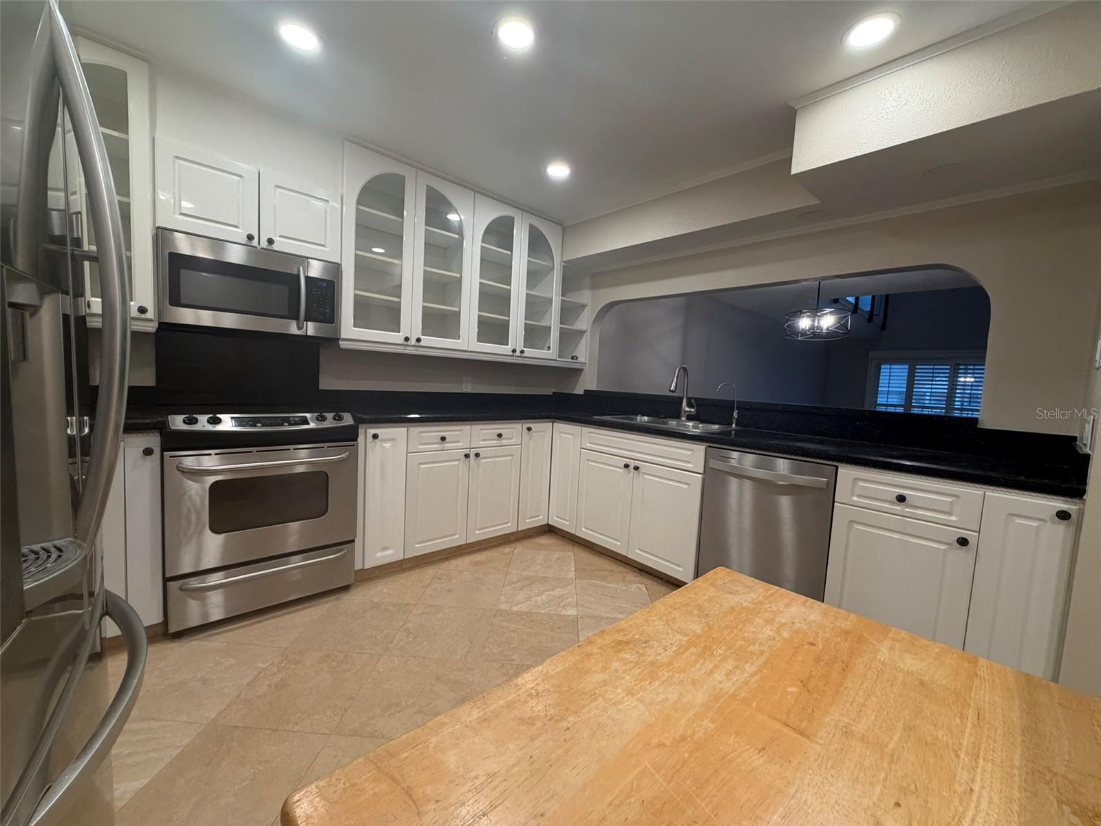 Image 14 of 35 For 5567 Sea Forest Drive 324