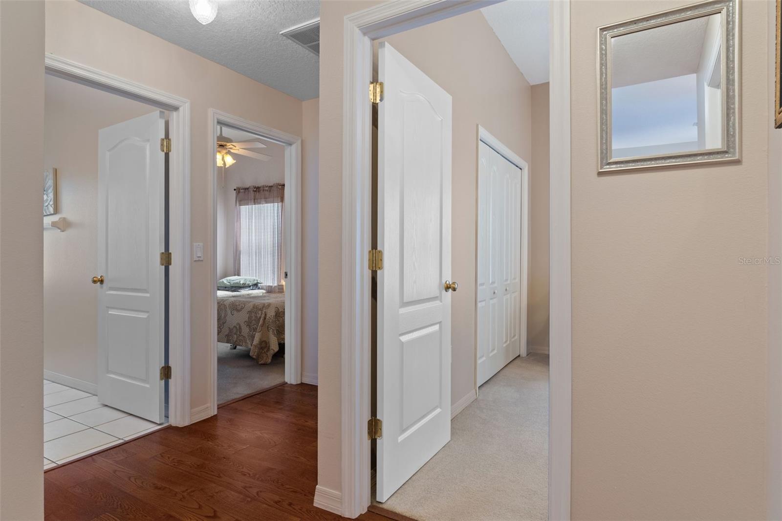 Image 26 of 61 For 122 Corkwood Boulevard