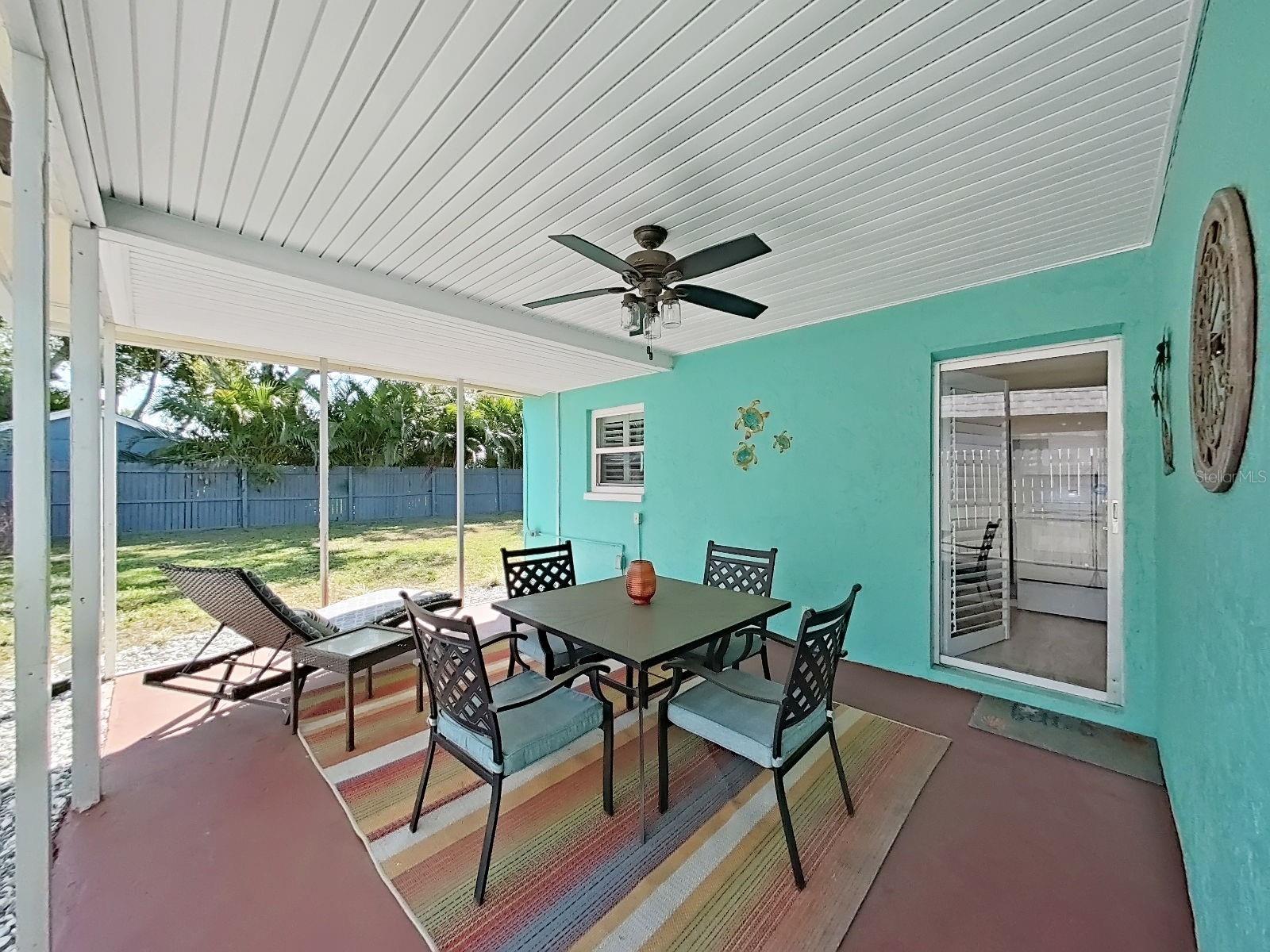 Image 13 of 27 For 12255 Mallory Drive