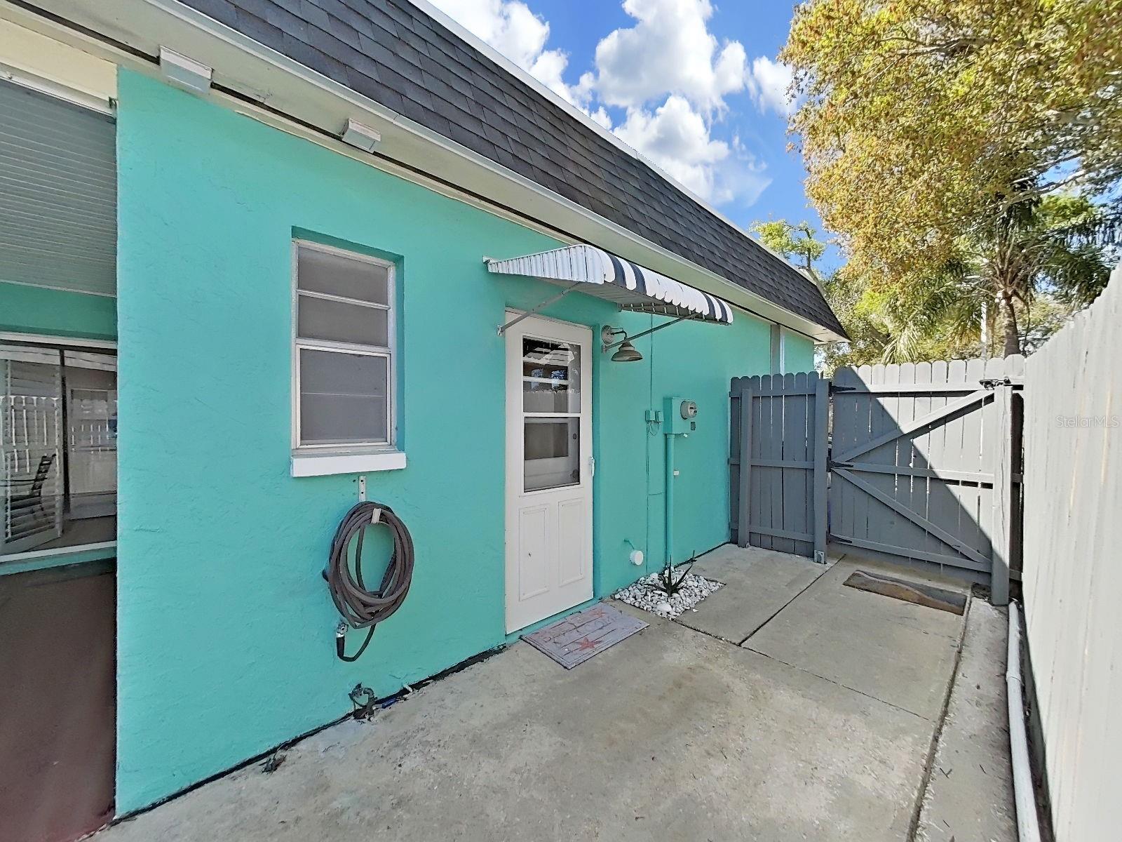 Image 21 of 27 For 12255 Mallory Drive