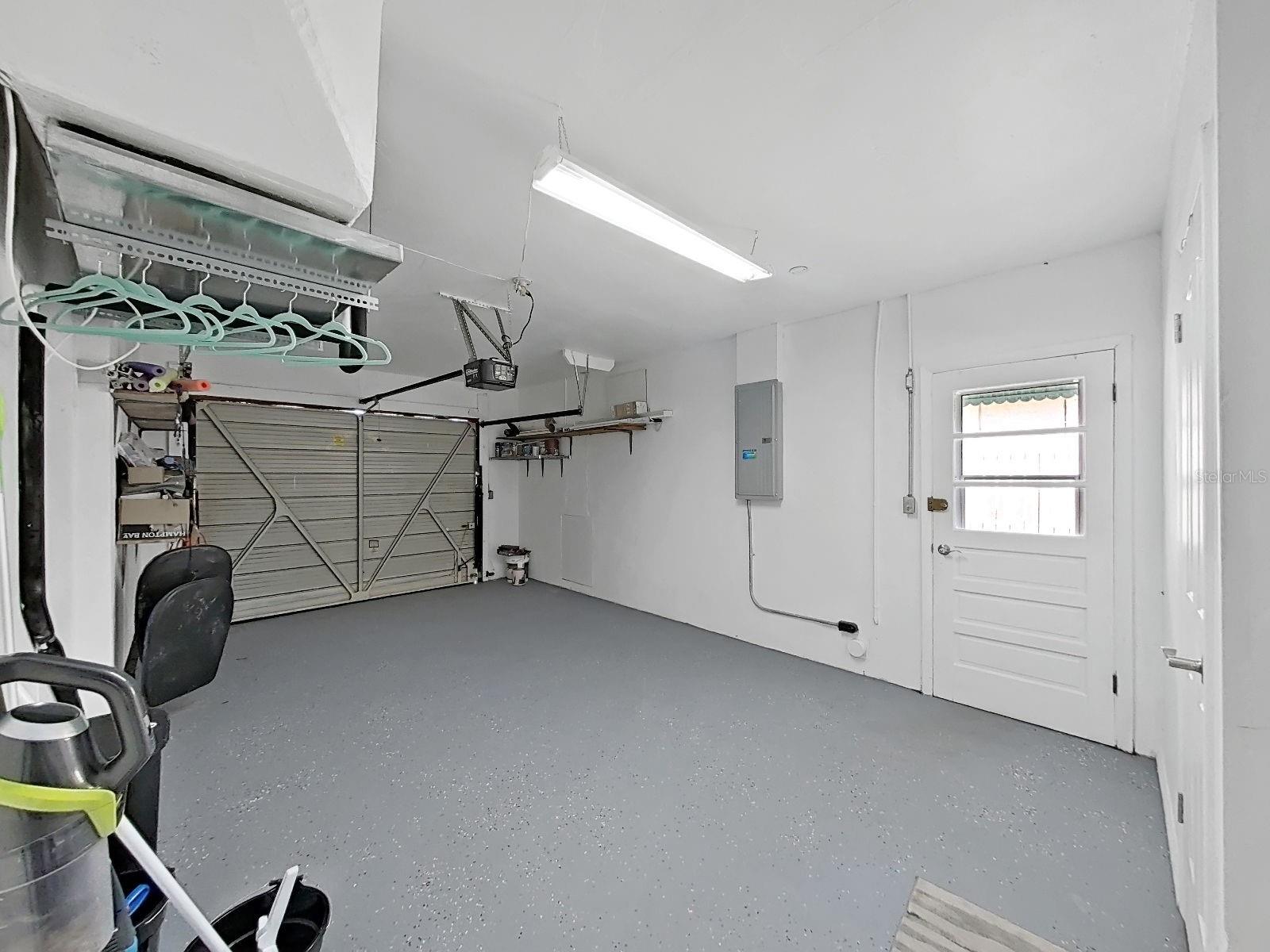 Image 9 of 27 For 12255 Mallory Drive