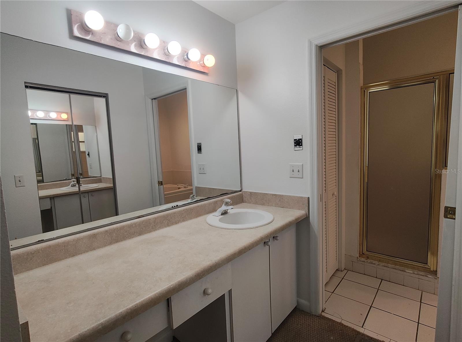 Image 11 of 45 For 2512 Texas Avenue C