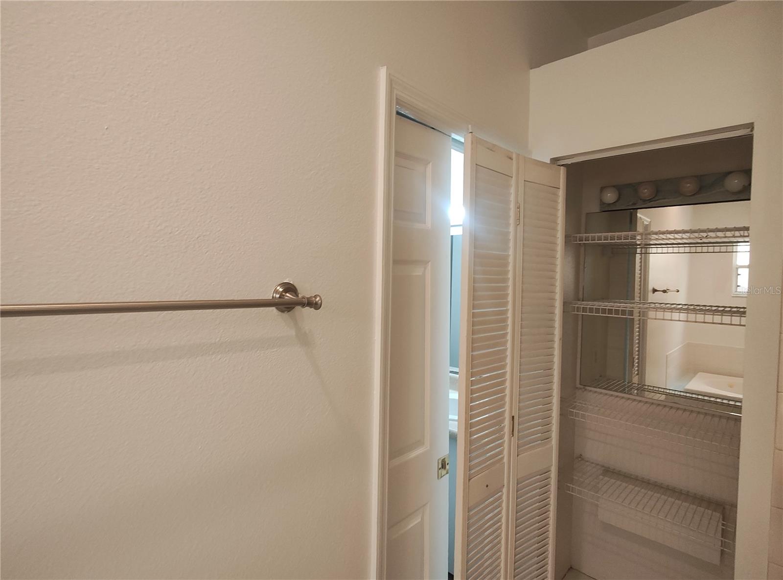 Image 24 of 45 For 2512 Texas Avenue C