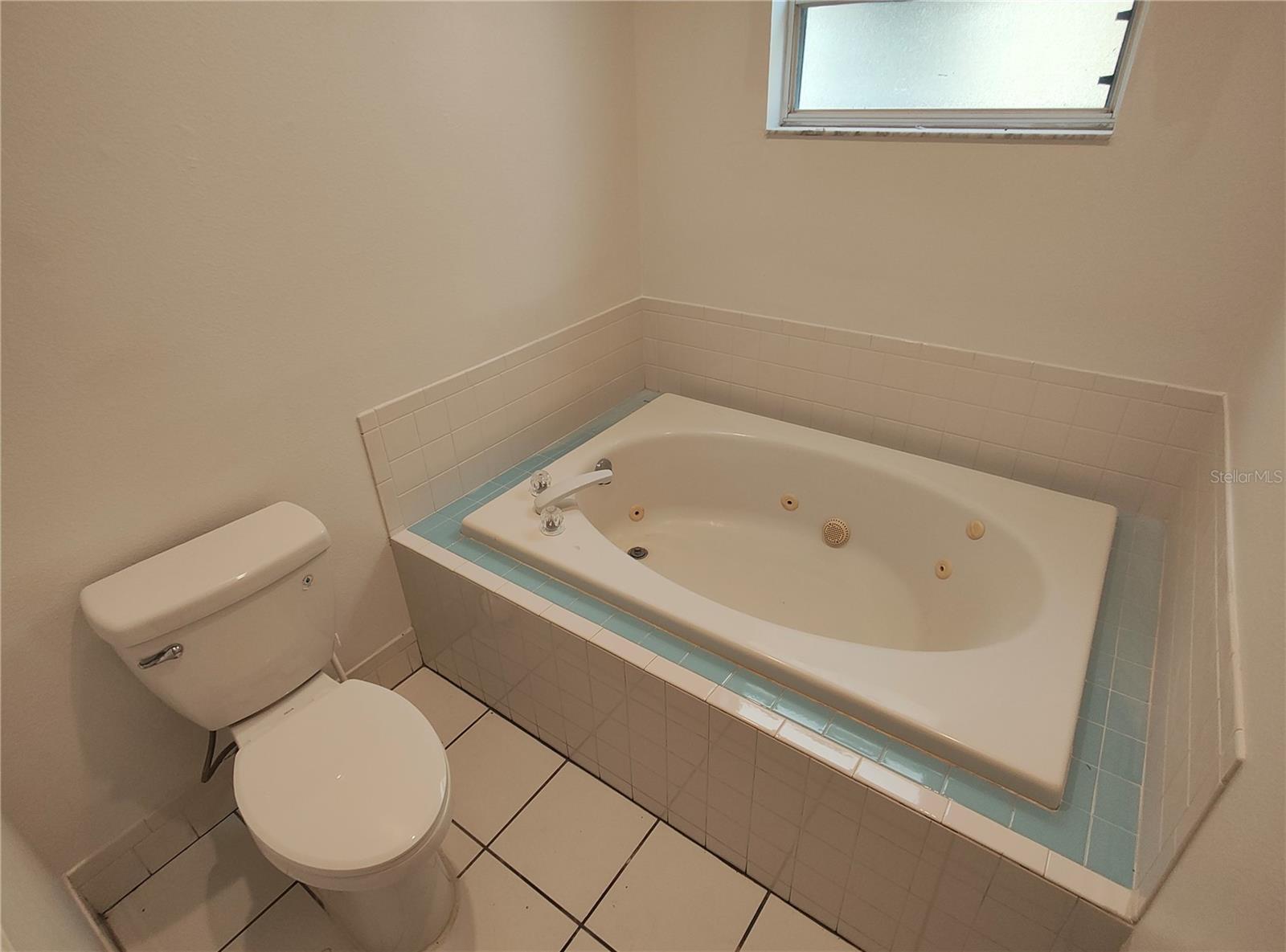 Image 43 of 45 For 2512 Texas Avenue C