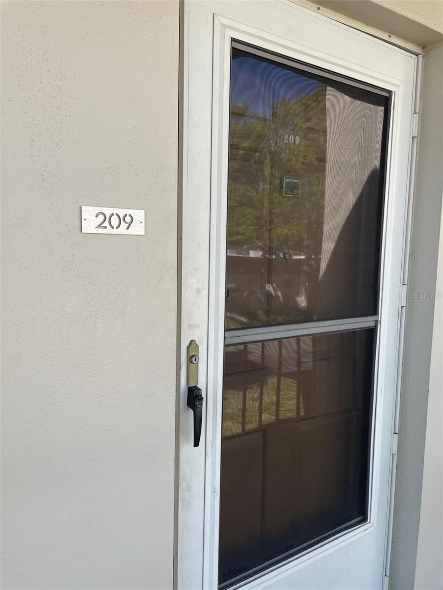 Image 9 of 11 For 5880 38th Avenue N 209