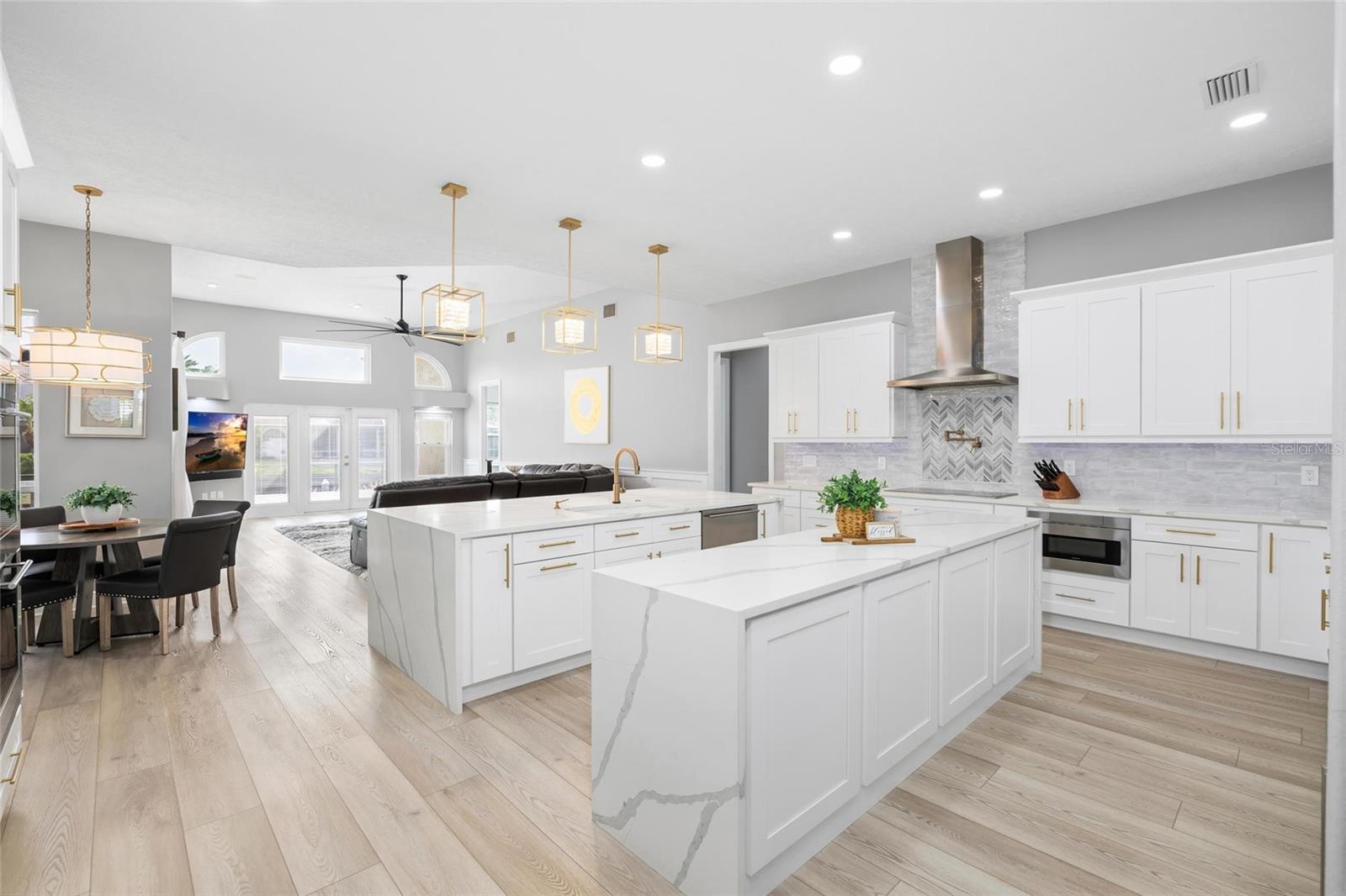 Image 11 of 81 For 9810 Compass Point Way