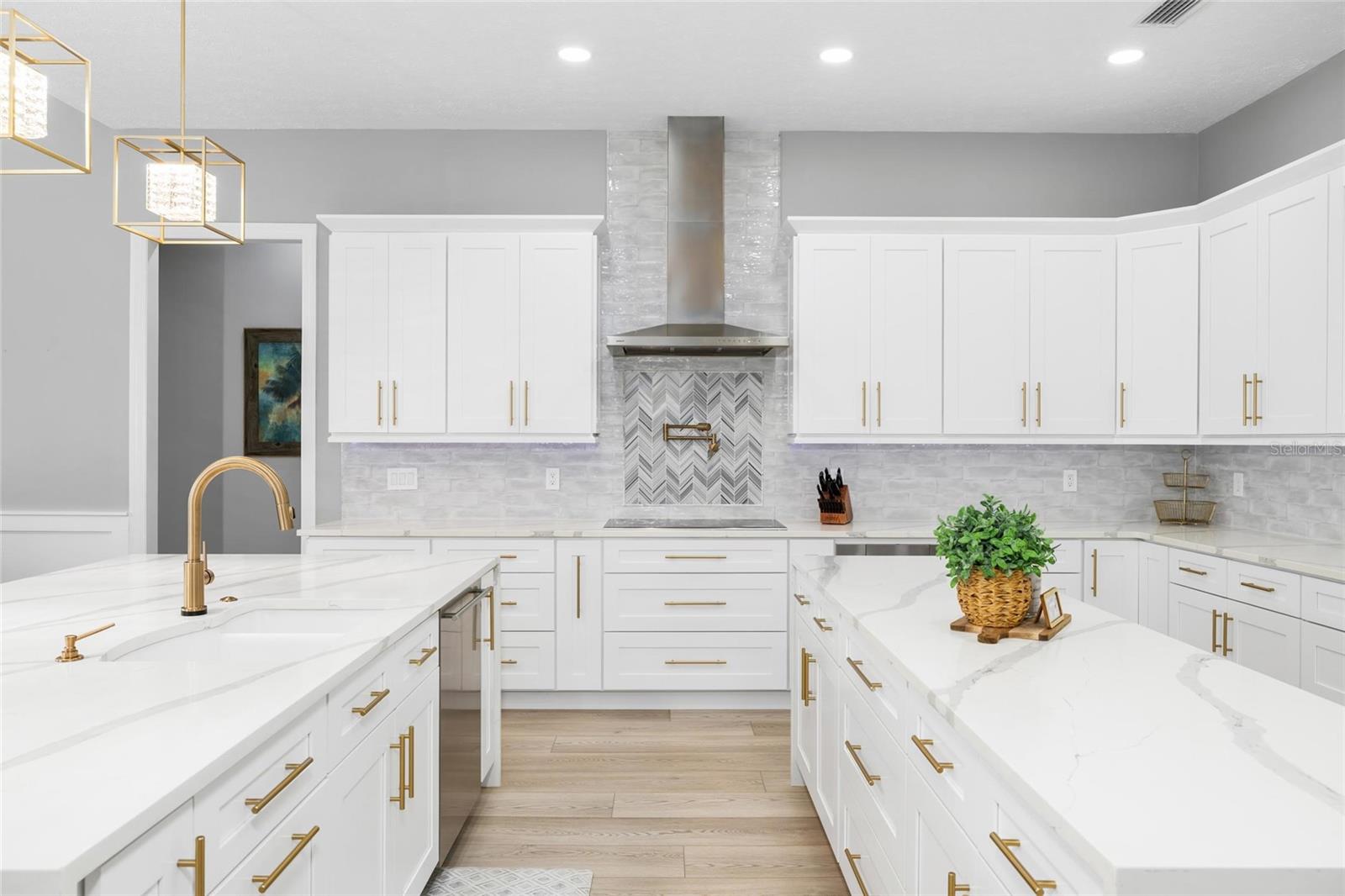 Image 12 of 81 For 9810 Compass Point Way