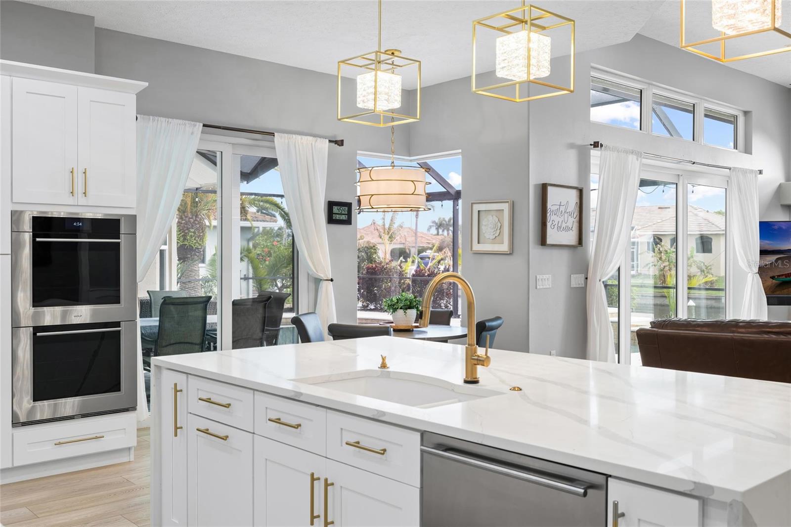 Image 17 of 81 For 9810 Compass Point Way