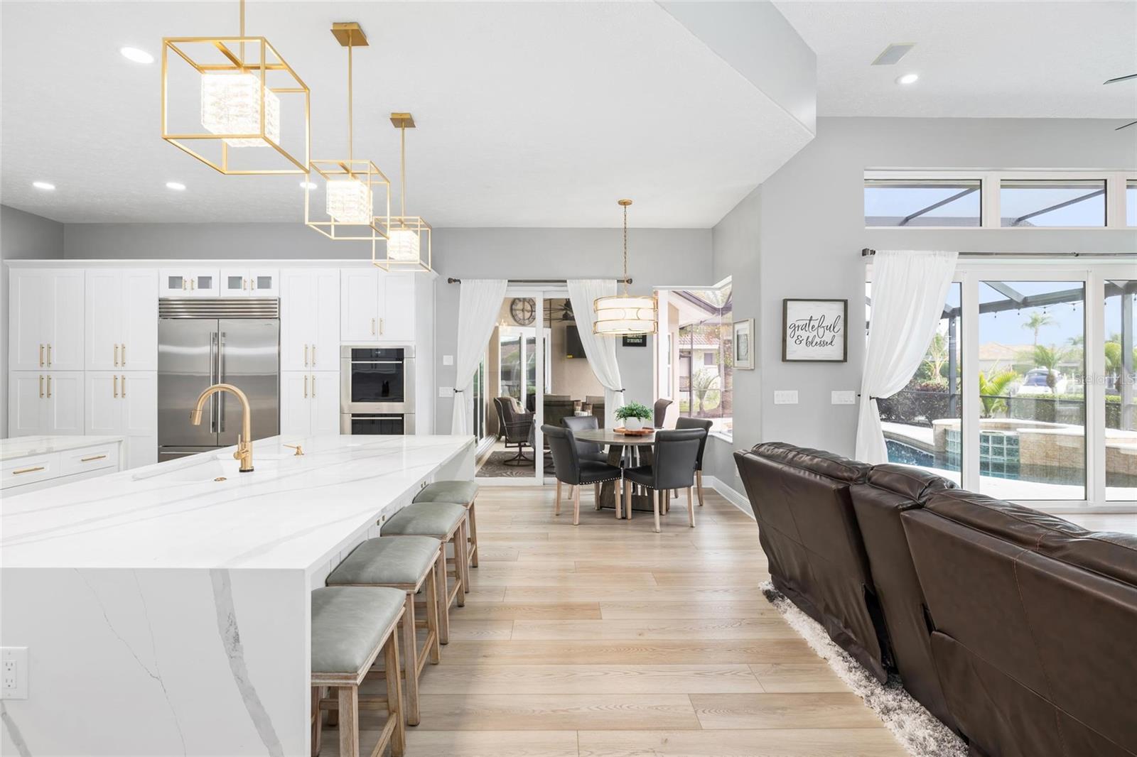 Image 18 of 81 For 9810 Compass Point Way