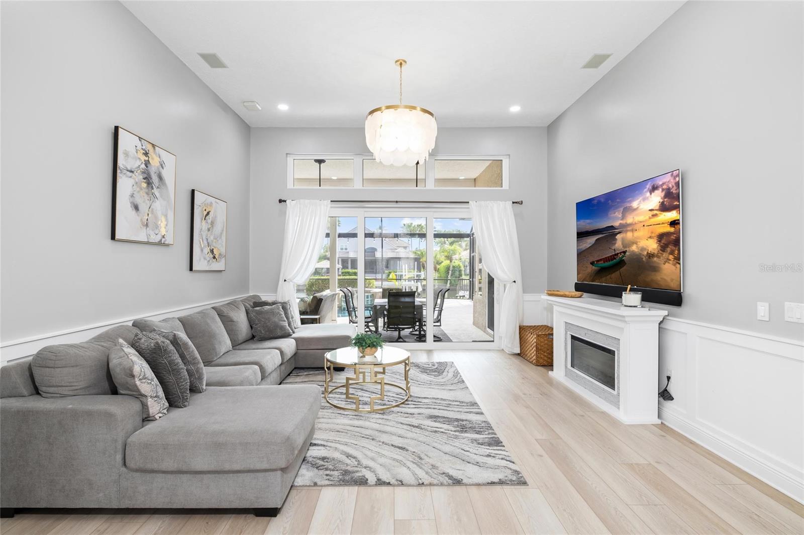 Image 8 of 81 For 9810 Compass Point Way