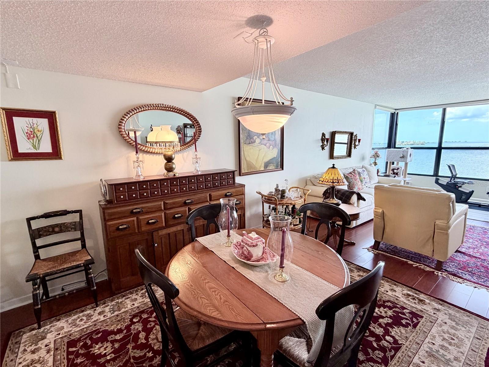 Image 13 of 39 For 300 Woodette Drive 504b