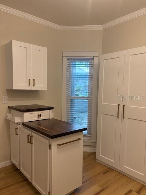 Image 16 of 45 For 159 Hunter Court N-a