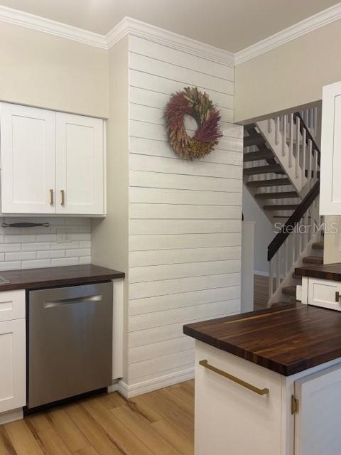 Image 18 of 45 For 159 Hunter Court N-a