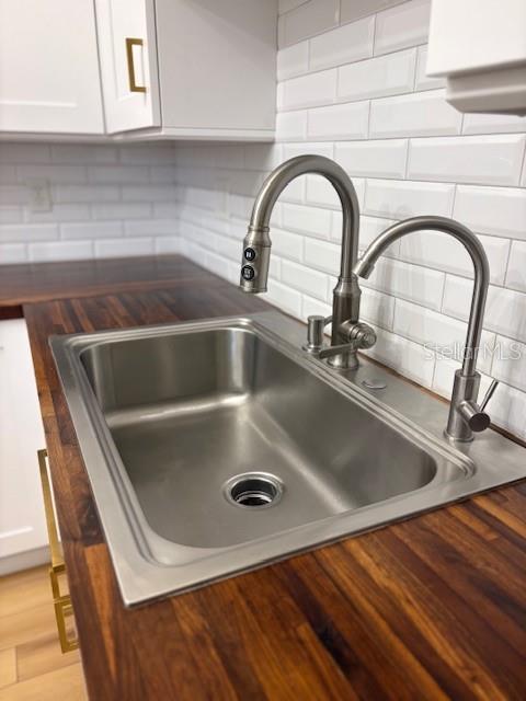 Image 19 of 45 For 159 Hunter Court N-a