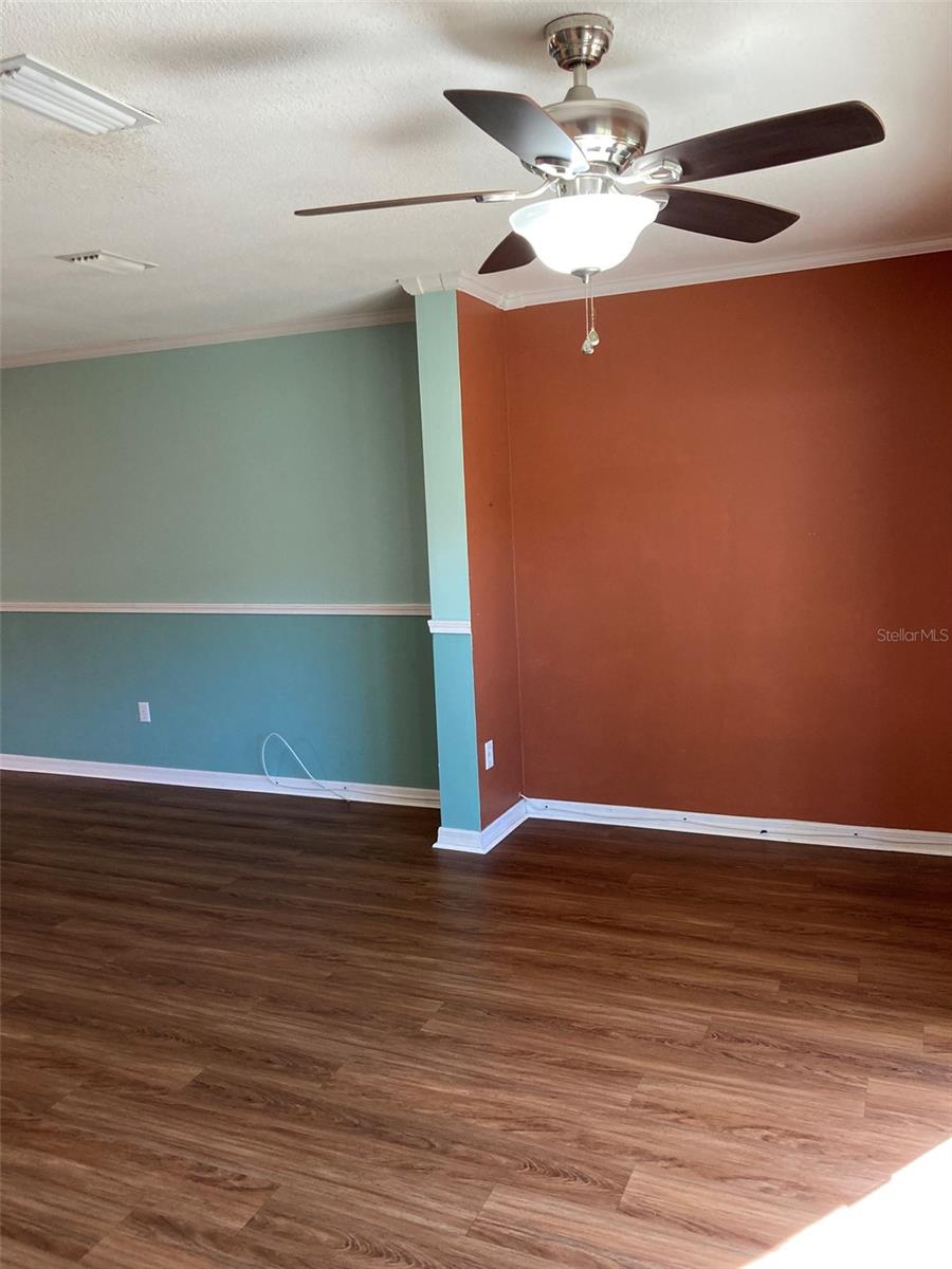 Image 11 of 53 For 5980 Terrace Park Drive N 108