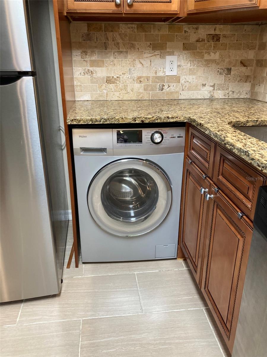 Image 13 of 53 For 5980 Terrace Park Drive N 108