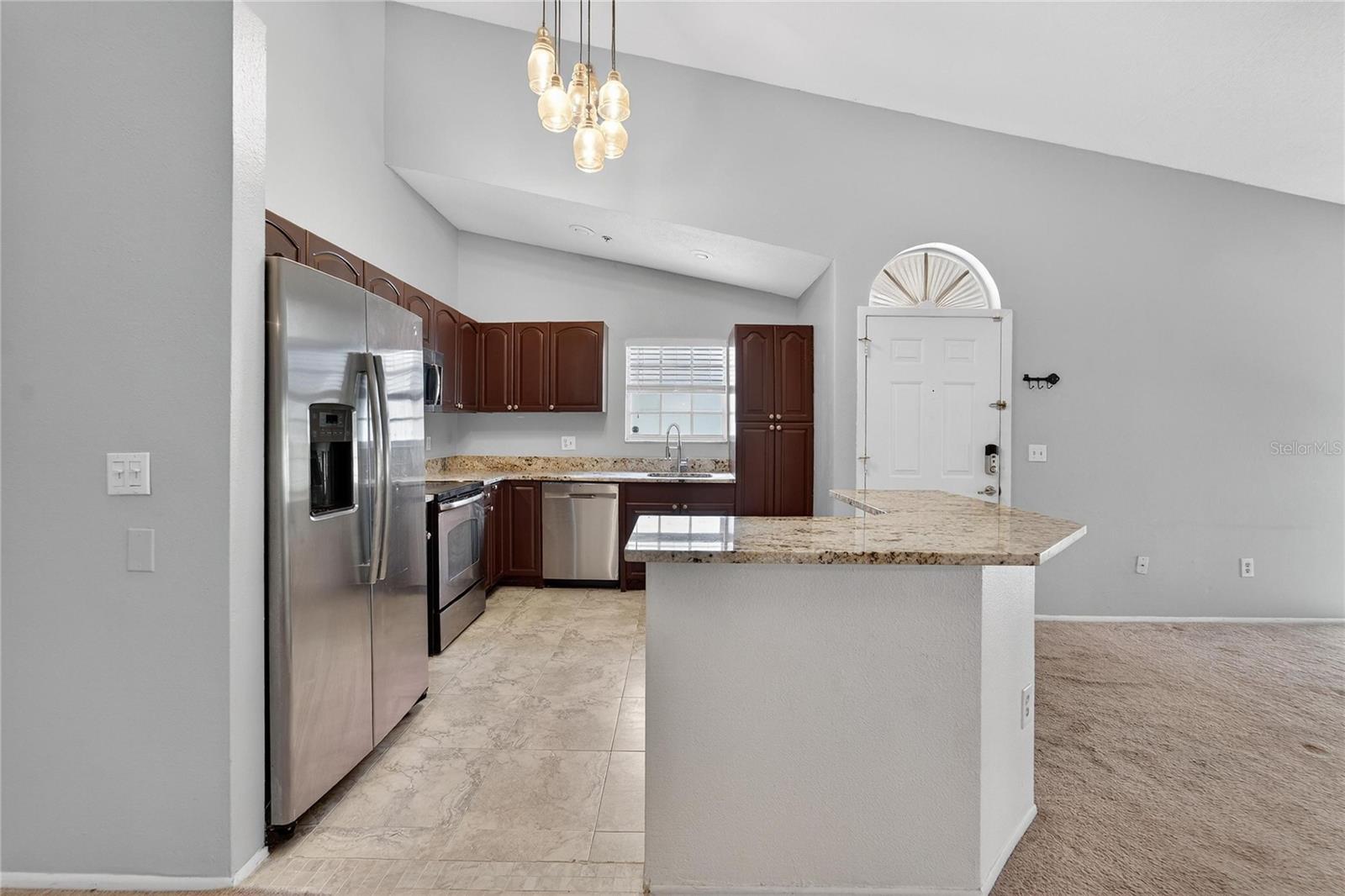 Image 29 of 65 For 11808 Skylake Place D