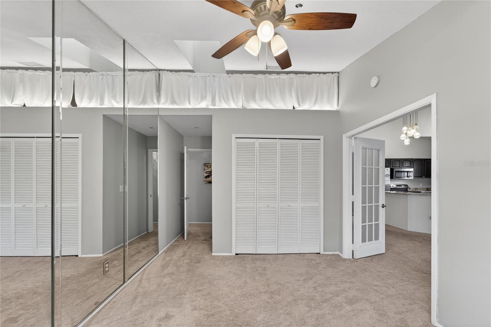 Image 37 of 65 For 11808 Skylake Place D