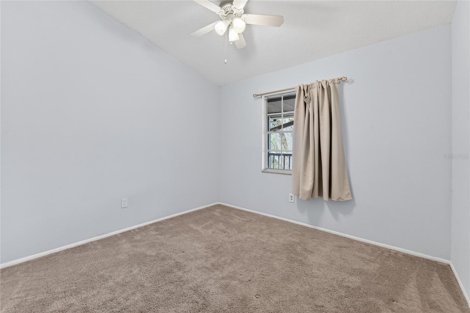 Image 44 of 65 For 11808 Skylake Place D