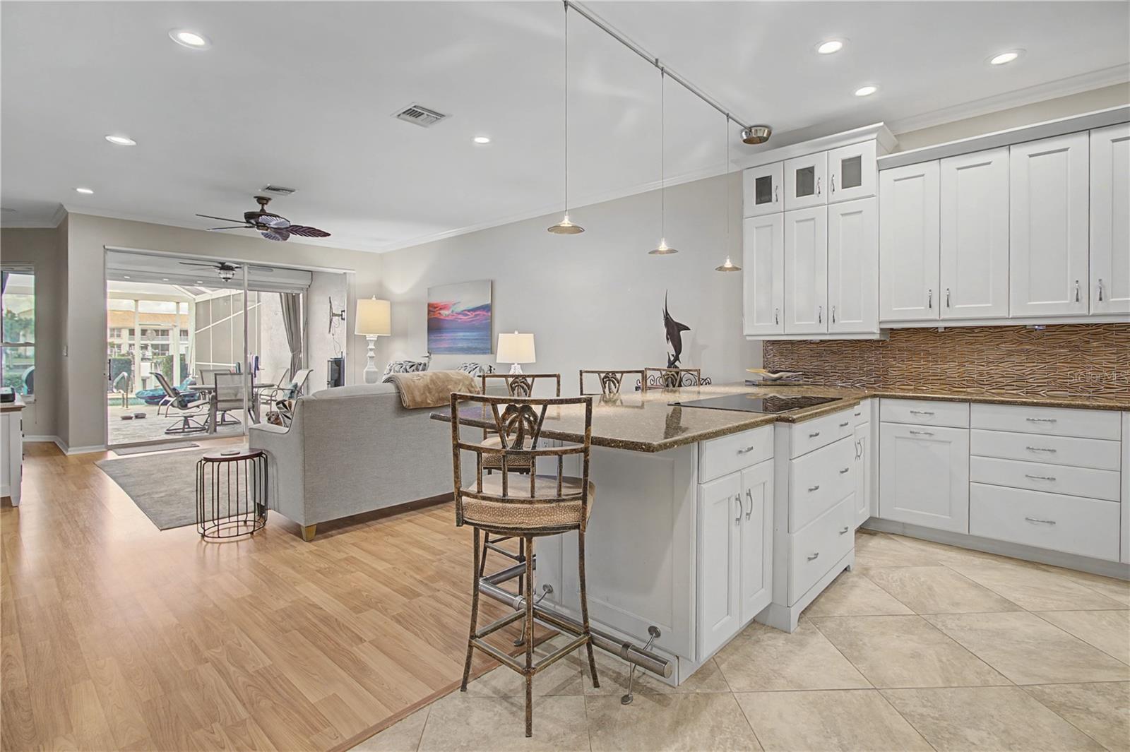 Image 10 of 40 For 317 Stella Maris Drive S