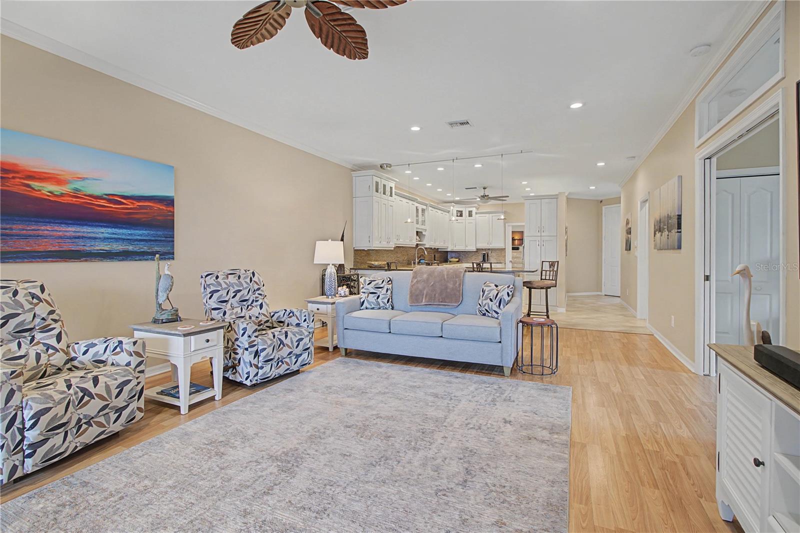 Image 13 of 40 For 317 Stella Maris Drive S