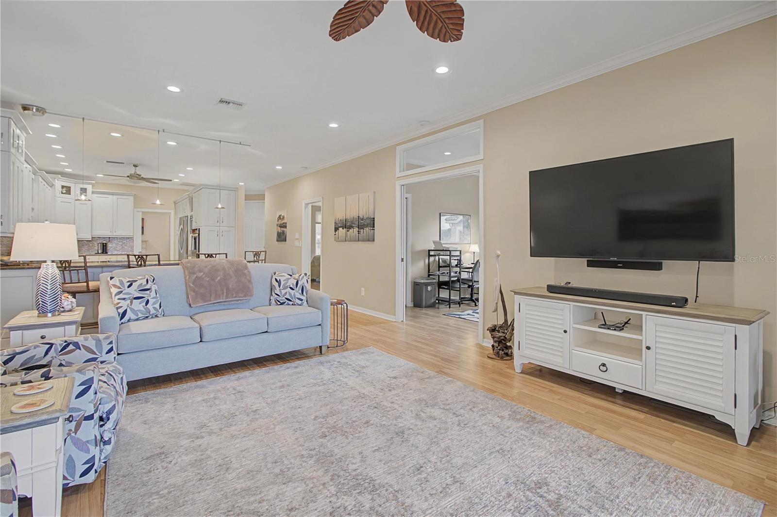 Image 14 of 40 For 317 Stella Maris Drive S