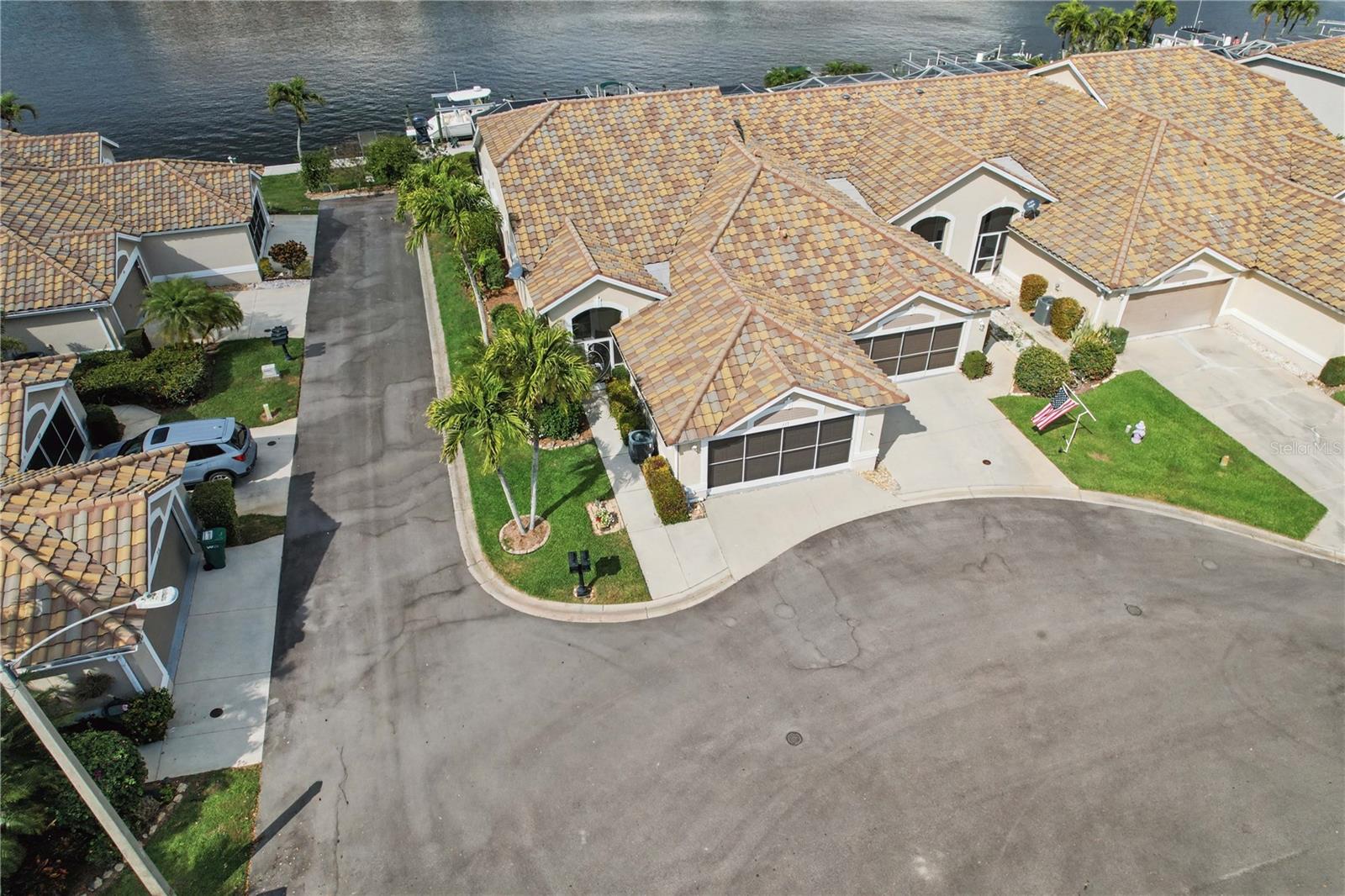 Image 36 of 40 For 317 Stella Maris Drive S