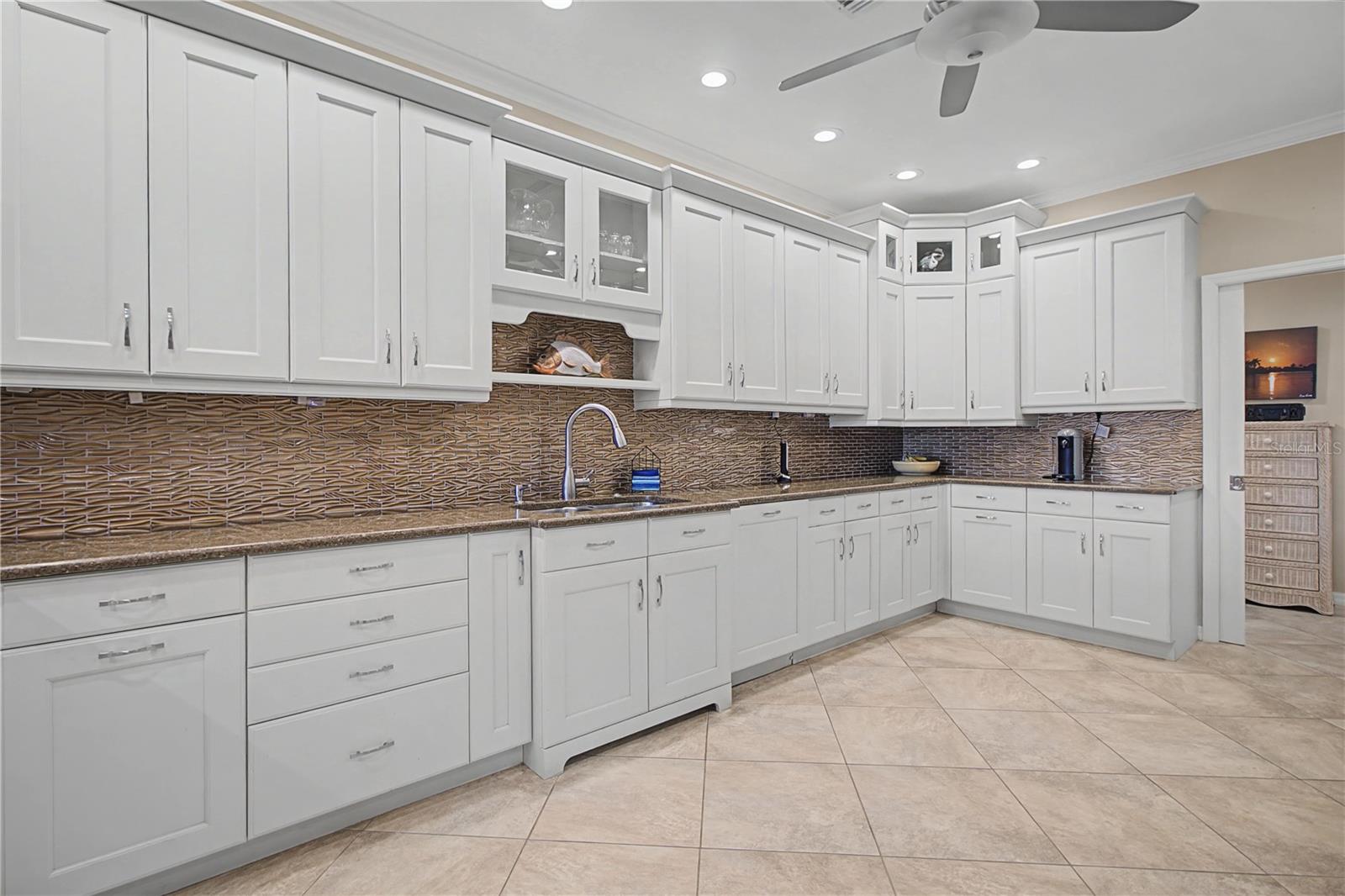 Image 7 of 40 For 317 Stella Maris Drive S