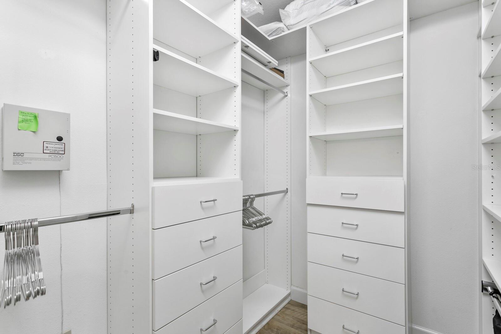 Image 16 of 35 For 1233 Clays Trail