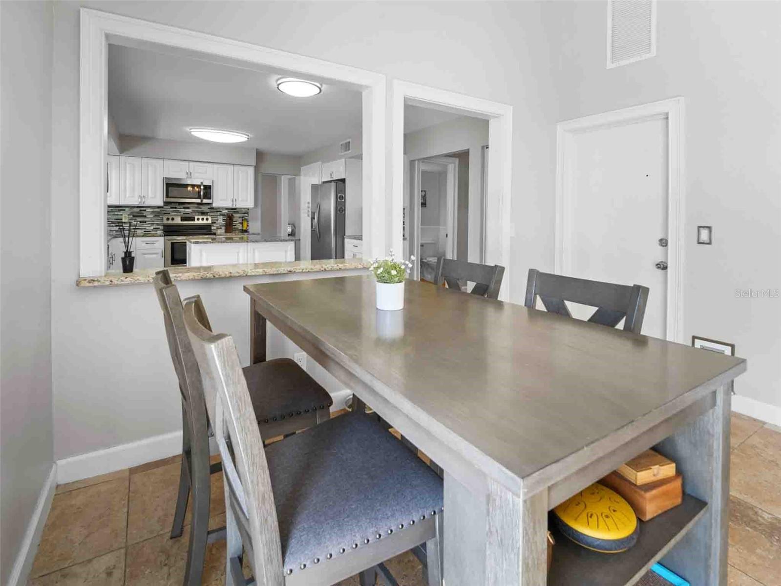 Image 18 of 41 For 4104 Dellbrook Drive