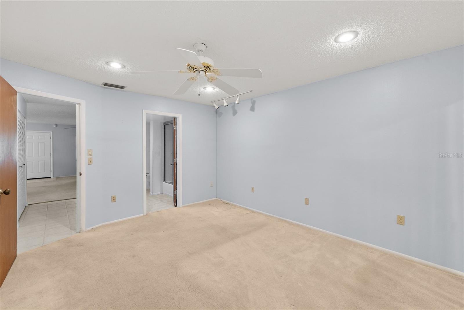 Image 11 of 34 For 2367 Maben Circle P9