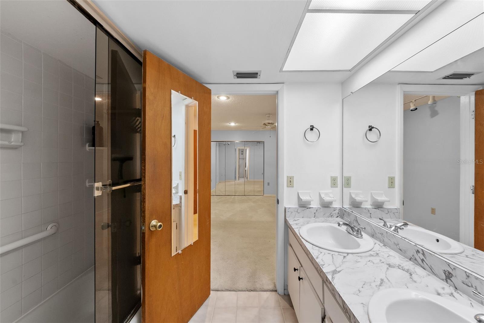 Image 14 of 34 For 2367 Maben Circle P9