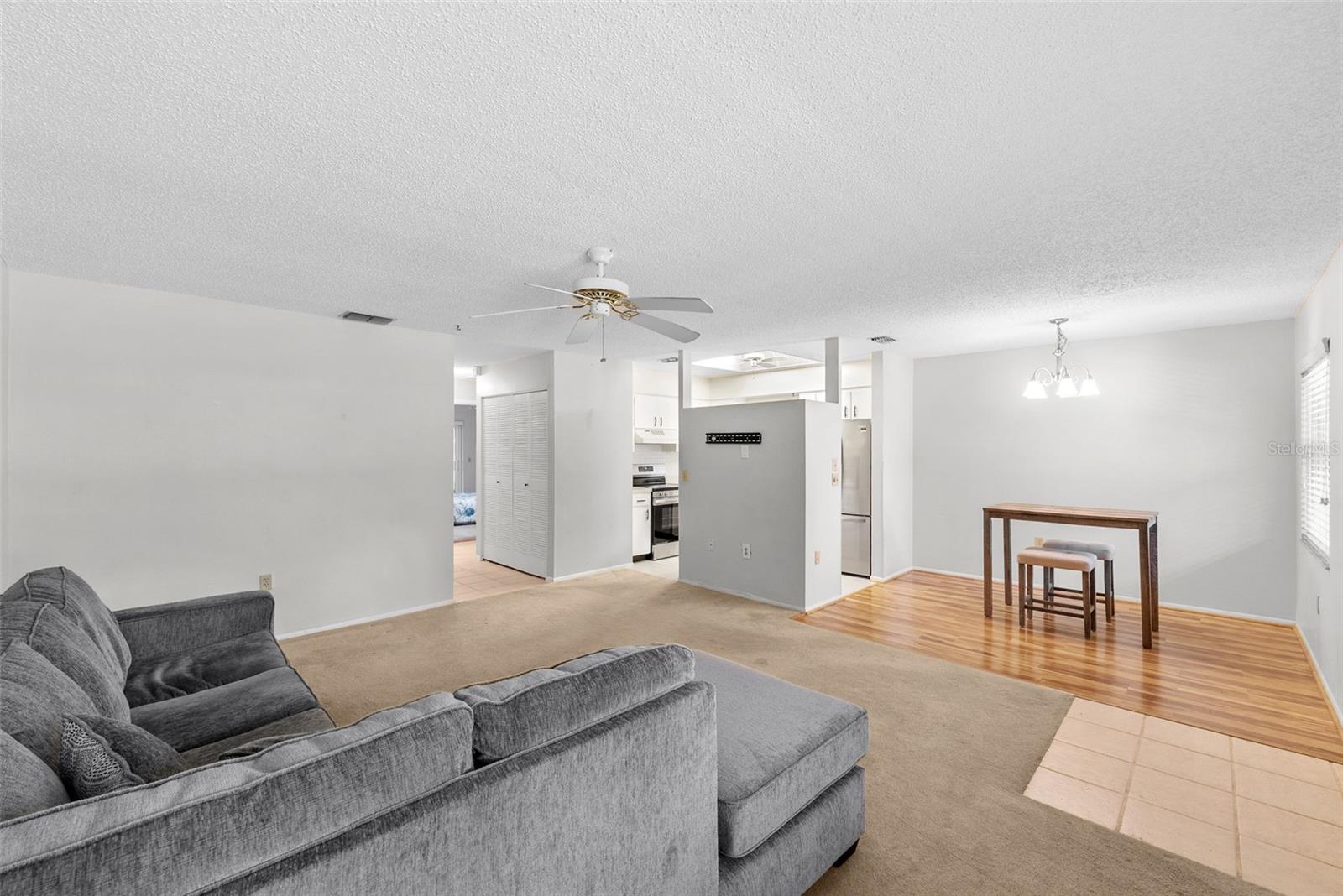 Image 4 of 34 For 2367 Maben Circle P9