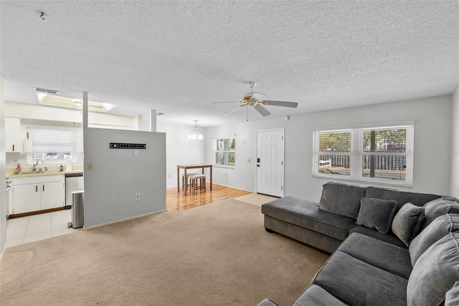 Image 5 of 34 For 2367 Maben Circle P9