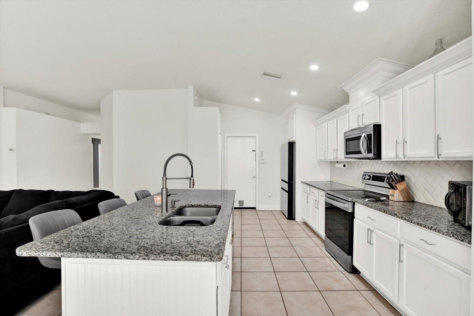 Image 11 of 45 For 10636 Egret Haven Lane