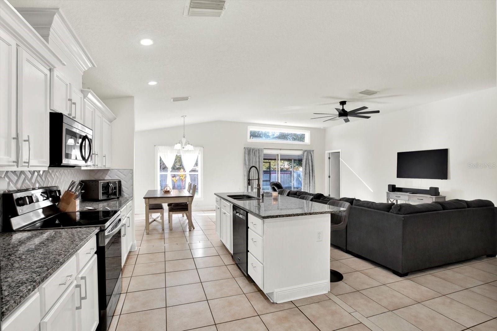 Image 12 of 45 For 10636 Egret Haven Lane