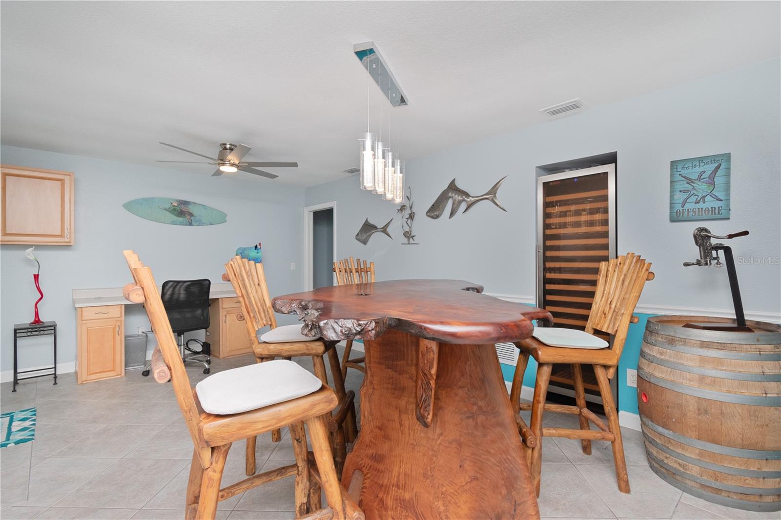 Image 16 of 46 For 1250 Dinnerbell Lane E