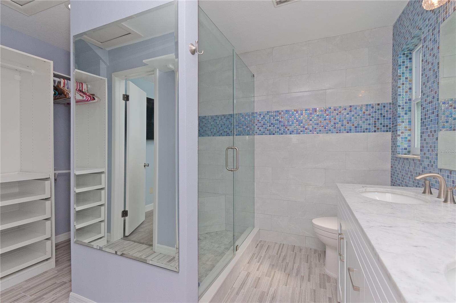 Image 32 of 46 For 1250 Dinnerbell Lane E